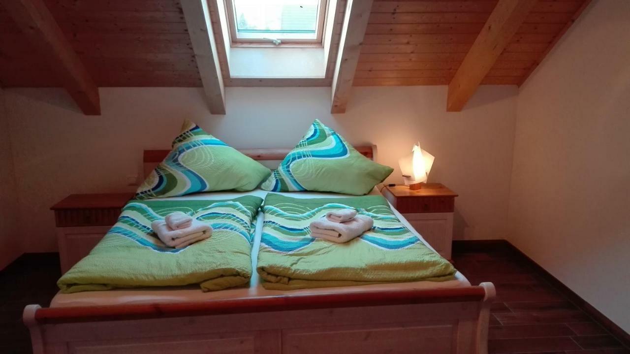 Blockhaus - Ferienwohnung Sunrise 아우구슈투스부르크 외부 사진